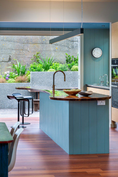 Retirement bliss: How one blue hue transformed this Wellington villa