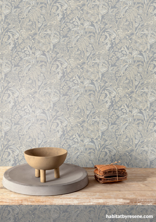 Timeless wallpaper in blue and grey tones