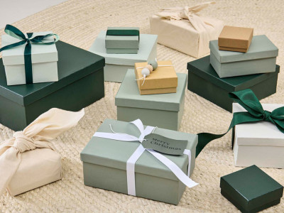 A tranquil, green Christmas: Spread peace and joy with Resene Xanadu, Resene Rainee and Resene Forest Green