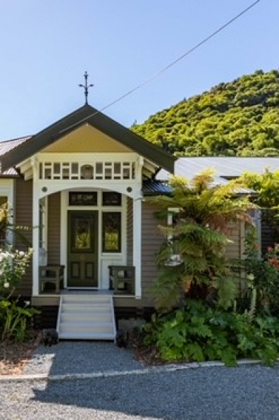 The owners of this Banks Peninsula villa were inspired by nature with their Resene makeover