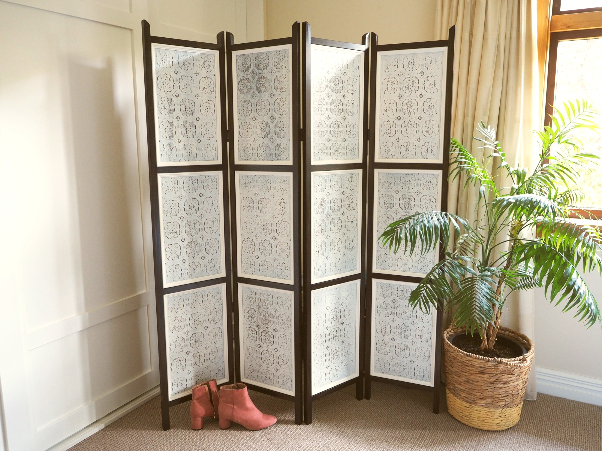 Divide and conquer DIY privacy screen and room divider Habitat by Resene