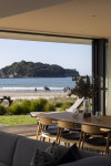 A coastal haven that harmonises nature and design