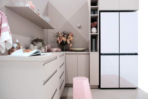 Bespoke French Door Refrigerator Glam Glass in Pink copy