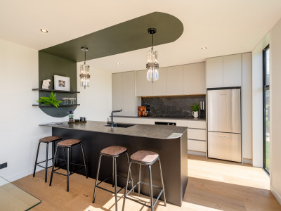 From Tūī's eyes to home design: A nature inspired wonder in Wānaka