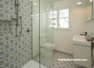 Resene villa bathroom