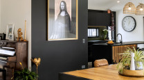 This home shows why you shouldn’t fear using edgy Resene Black on your walls photo