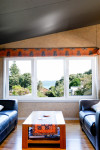 Industrial chic meets cosy elegance
