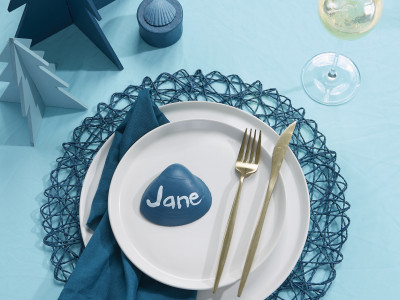 Host a mid-winter Christmas party with these budget-friendly ideas Host a mid-winter Christmas party with these budget-friendly ideas