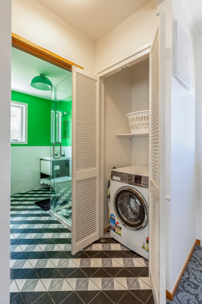 In classic 70s fashion, this Arrowtown holiday home croons Colour my World