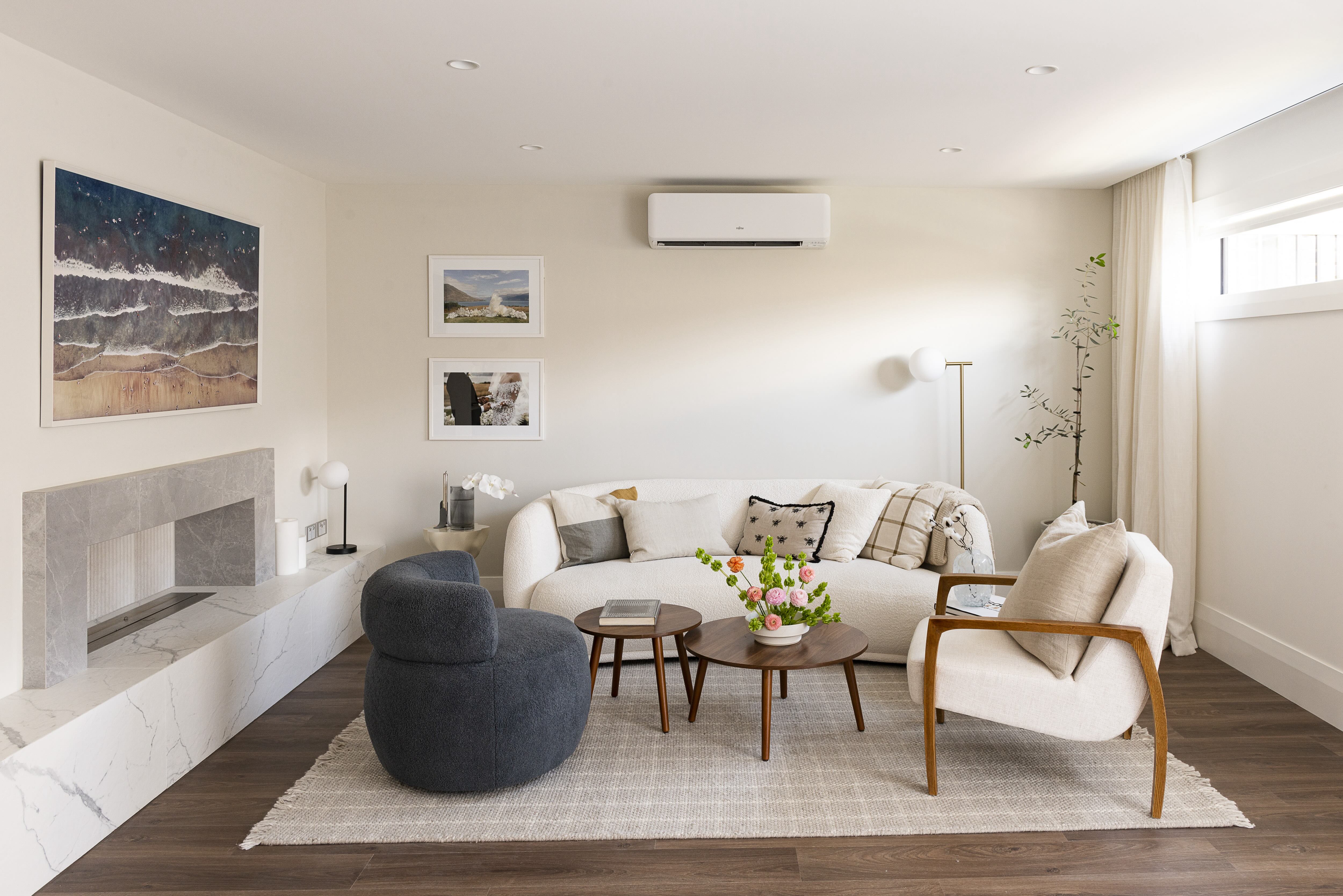An Ōrewa townhouse transformed into an award-winning coastal oasis ...