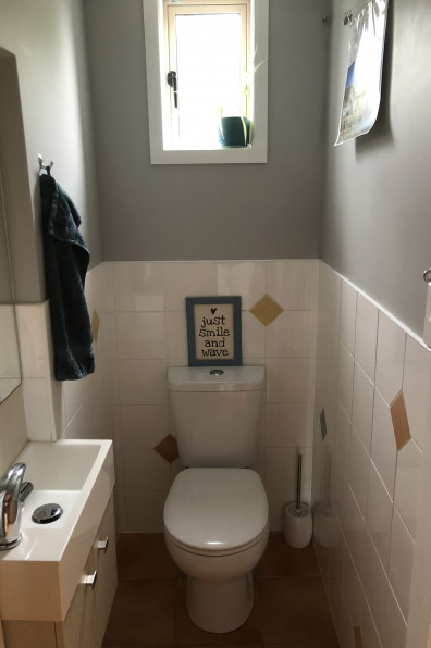 A California bungalow damaged in the Christchurch earthquakes, is now sitting pretty in Japandi-style soft neutrals  