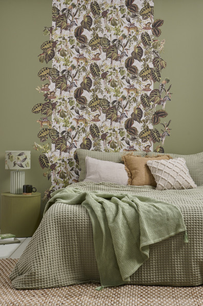 Biophilic bliss: Incorporating nature-inspired paint schemes and wallpapers into your home