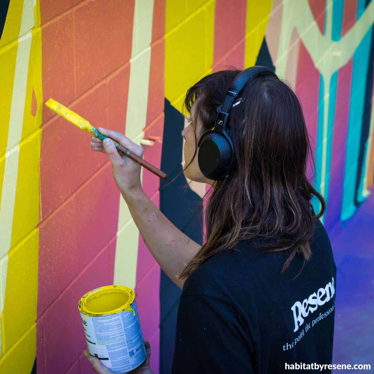 Artist George Rose brings us abstract, vibrant energy | Habitat by Resene