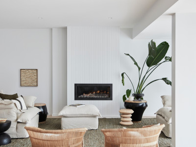 The secret to a sophisticated home? A little moody magic! The secret to a sophisticated home? A little moody magic!