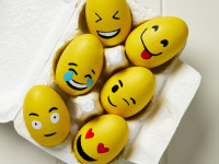 Hop into the Easter spirit with these family friendly DIY projects!  