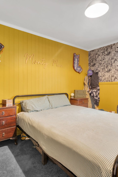 A home grounded in family history – and a colour surprise inside! 