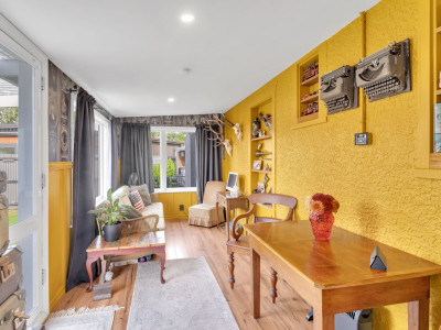 A home grounded in family history – and a colour surprise inside! 
