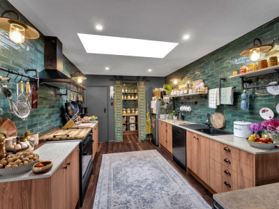 A home grounded in family history – and a colour surprise inside! A home grounded in family history – and a colour surprise inside!
