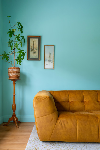 Peek inside this colourful cottage Peek inside this colourful cottage