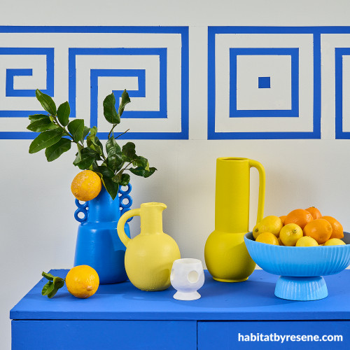 Dining area, Mediterranean-inspired dining area, blue and white dining space