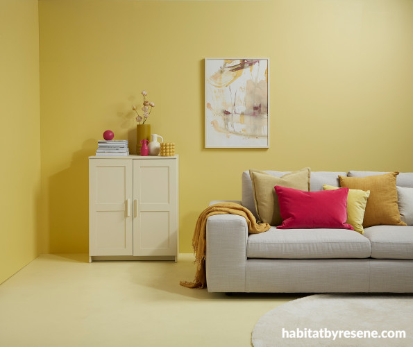 Lounge, yellow lounge, light yellow lounge