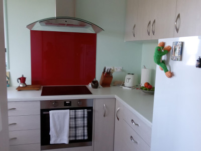 From gloomy dark to vintage delight: A 1973 unit transformed 