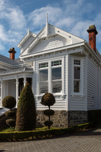 Painting the perfect picture: Timeless home exterior ideas Painting the perfect picture: Timeless home exterior ideas