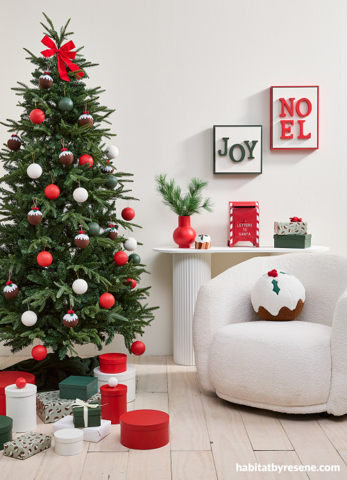Christmas, Christmas living area, Christmas living area featuring Resene Double Rice Cake