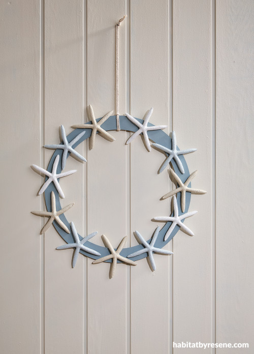 Wreath, starfish wreath, blue and white starfish wreath