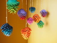 Two easy and extra festive Christmas DIY crafts Two easy and extra festive Christmas DIY crafts