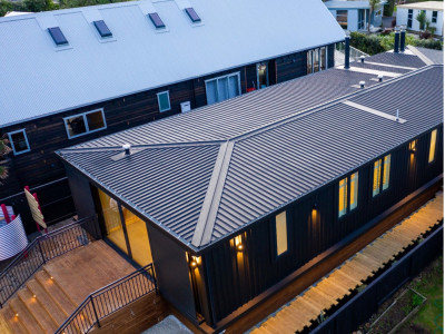 Choosing roof profiles: These striking homes prove there’s more to an eye-catching roof than just colour. 