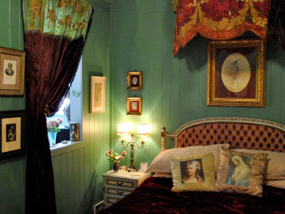 Oh la la! A maximalist’s colourful home inspired by 18th Century France Oh la la! A maximalist’s colourful home inspired by 18th Century France