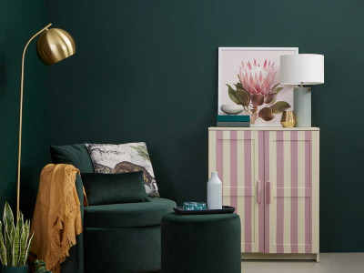 Eight Resene dark greens and how to use them