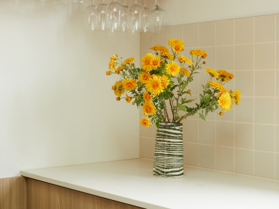 Mid-century mood meets heritage charm Mid-century mood meets heritage charm