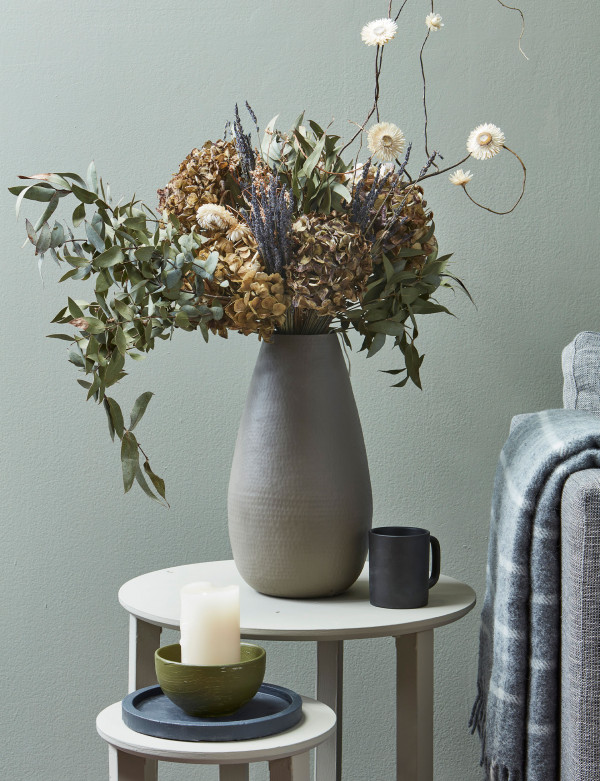 Gem AdamslivinggreenResene Peace+Grey Olive+Poured Milk+Db Pravda+Waiouru+Charcoalphoto Wendy FenwickD3