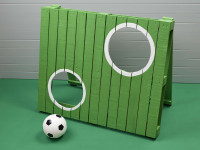 Score big fun with this DIY pallet goal
