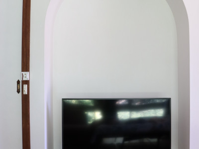 A palette of personality: Becka’s 1970s home makeover