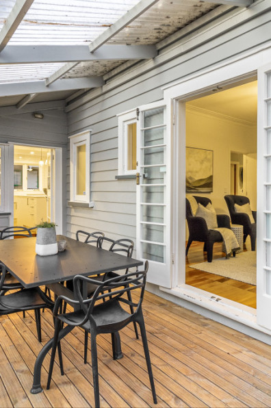 A bittersweet farewell for a 1920s bungalow A bittersweet farewell for a 1920s bungalow