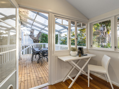 A bittersweet farewell for a 1920s bungalow A bittersweet farewell for a 1920s bungalow