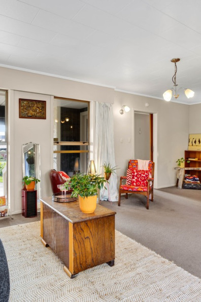 A mid-century home with a twist A mid-century home with a twist