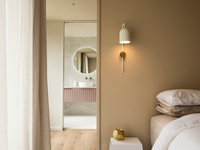 A hillside haven with coastal warmth