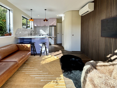 A playful palette: 70s meets modern in this home makeover A playful palette: 70s meets modern in this home makeover