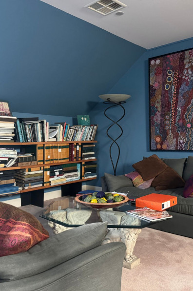 An artistic eye for colour: Setting the stage for an extraordinary home gallery