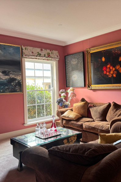 An artistic eye for colour: Setting the stage for an extraordinary home gallery