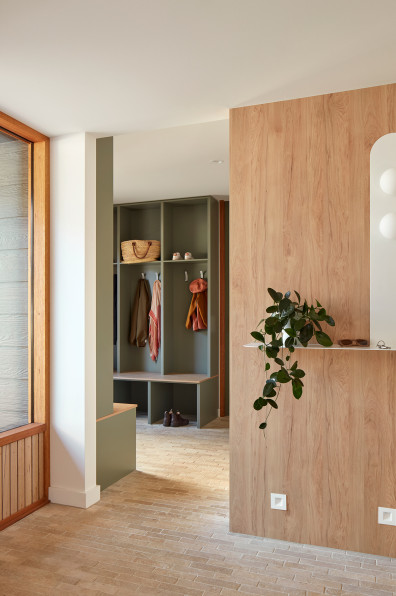 How Resene Lemon Grass transformed this home into a bush retreat