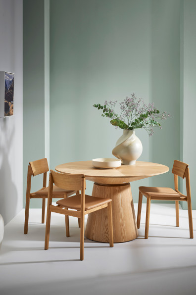 When colour becomes the hero for minimalist interiors