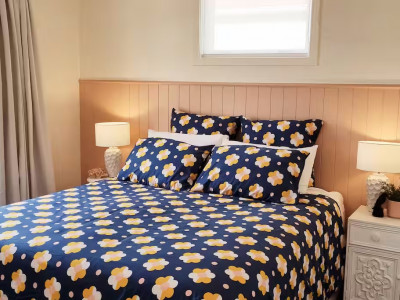 From blank walls to bold statements: Alisha’s vision for a happy and restorative home From blank walls to bold statements: Alisha’s vision for a happy and restorative home