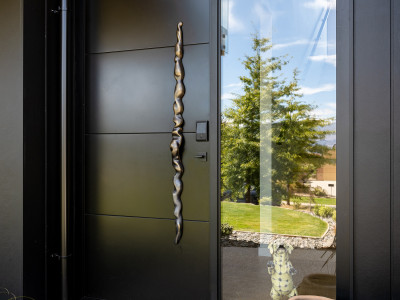 A bold celebration of black in home design A bold celebration of black in home design