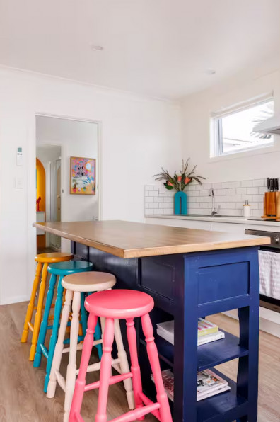 From blank walls to bold statements: Alisha’s vision for a happy and restorative home From blank walls to bold statements: Alisha’s vision for a happy and restorative home