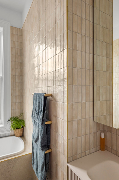 Pink walls and Pohutukawa dreams